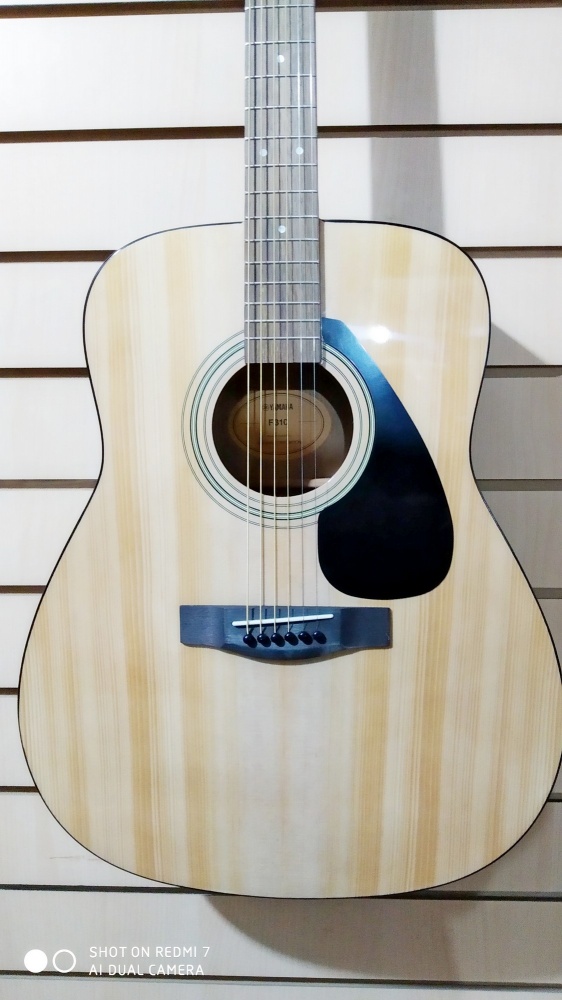 картинка Акустическая гитара YAMAHA F 310 от магазина 7 Нот Уральск